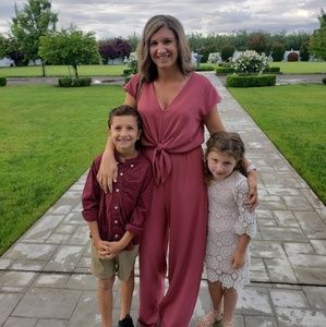 Meet your Posher, Nicole